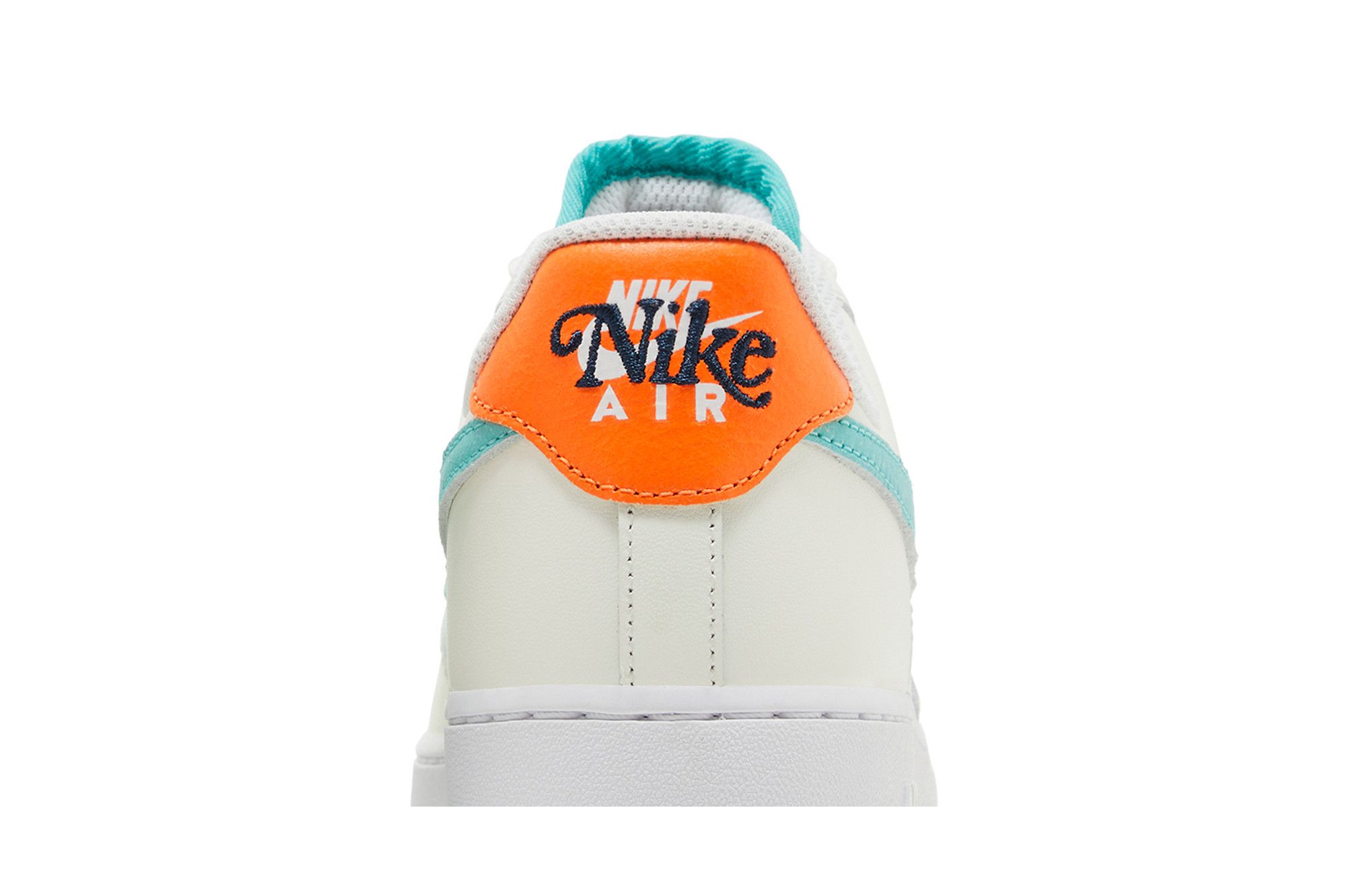 Sizing 耐克空军一号 '07 LV8 '做自己' HM3728-131