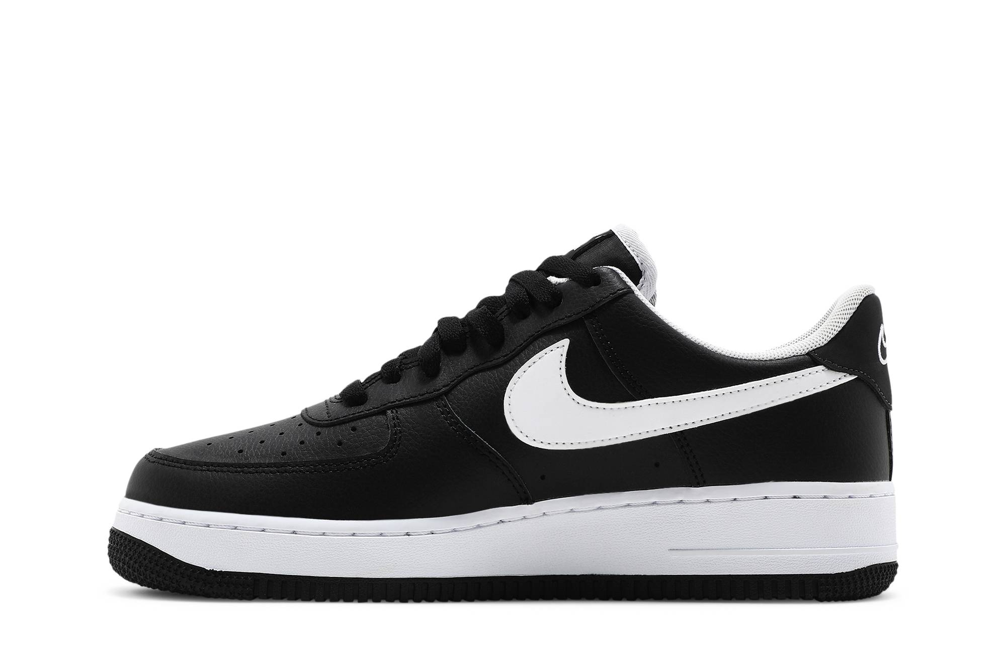 Lookbook Nike Air Force 1 '07 LV8 'Double Swoosh - Hitam Putih' CT2300-001