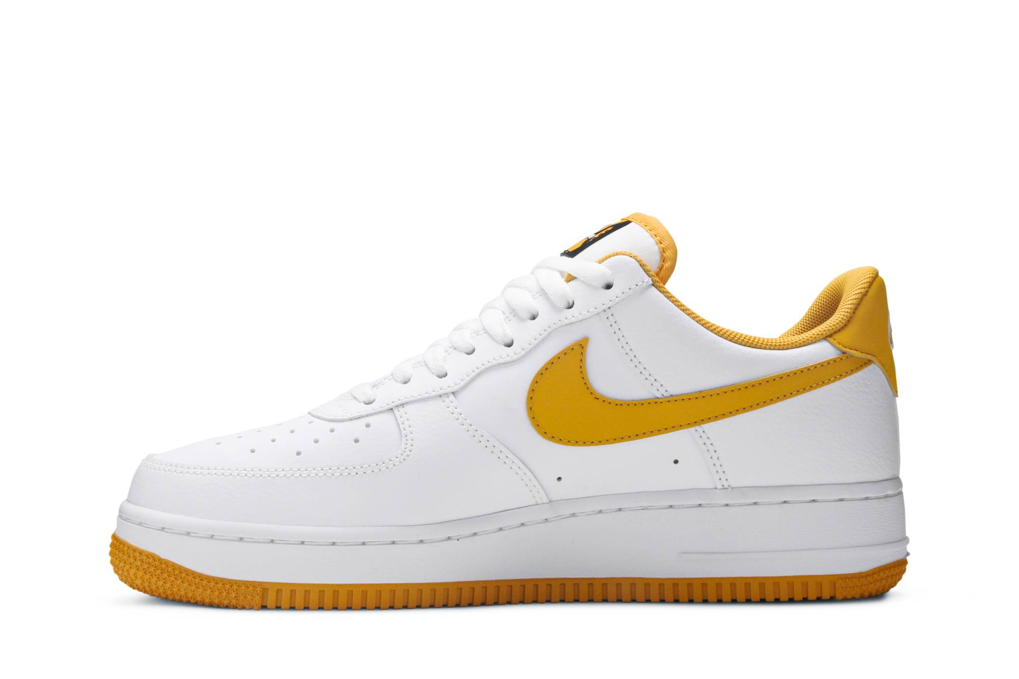 Lookbook Nike Air Force 1 '07 LV8 'Double Swoosh - Putih Ginger Terang' CT2300-100