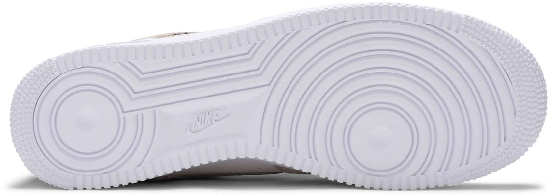 Nike Air Force 1 '07 LV8 'Primer Uso' DB3597-100 Shop Nike Air Force 1 '07 LV8 'Primer Uso' DB3597-100