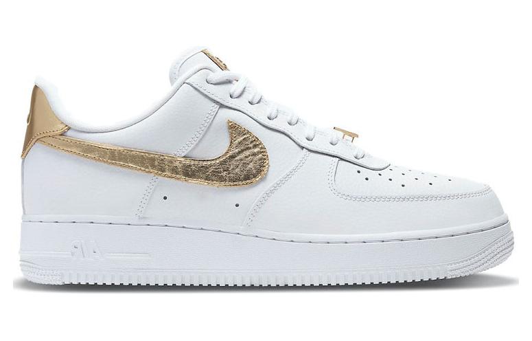 Nike Air Force 1 '07 LV8 'Gold Foil Swoosh' 圖 2