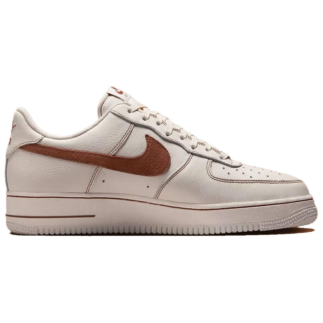 Shop Nike Air Force 1 '07 LV8 'Marfil Marrón Saddle' HQ2037-101