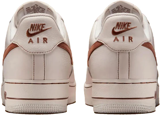 Nike Air Force 1 '07 LV8 'Marfil Marrón Saddle' HQ2037-101 Sizing Nike Air Force 1 '07 LV8 'Marfil Marrón Saddle' HQ2037-101