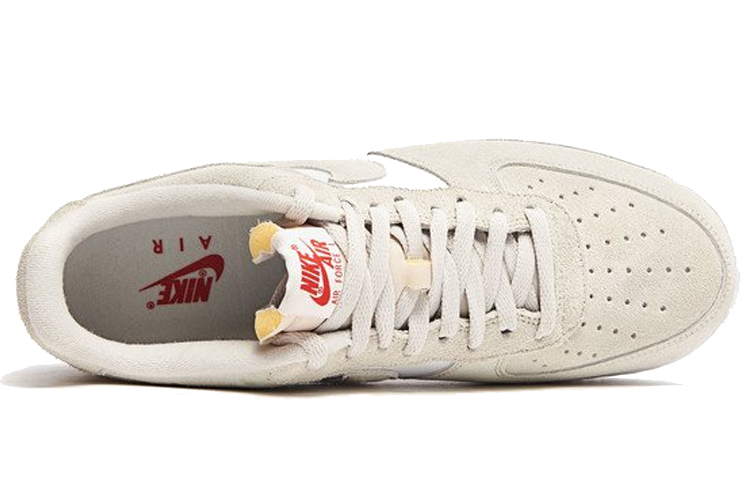 Nike Air Force 1 '07 LV8 'Light Bone' 圖 3