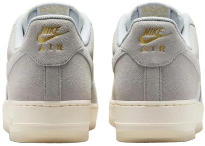 Nike Air Force 1 '07 LV8 'Kelabu Asap Emas' FZ5222-001 Shop Nike Air Force 1 '07 LV8 'Kelabu Asap Emas' FZ5222-001