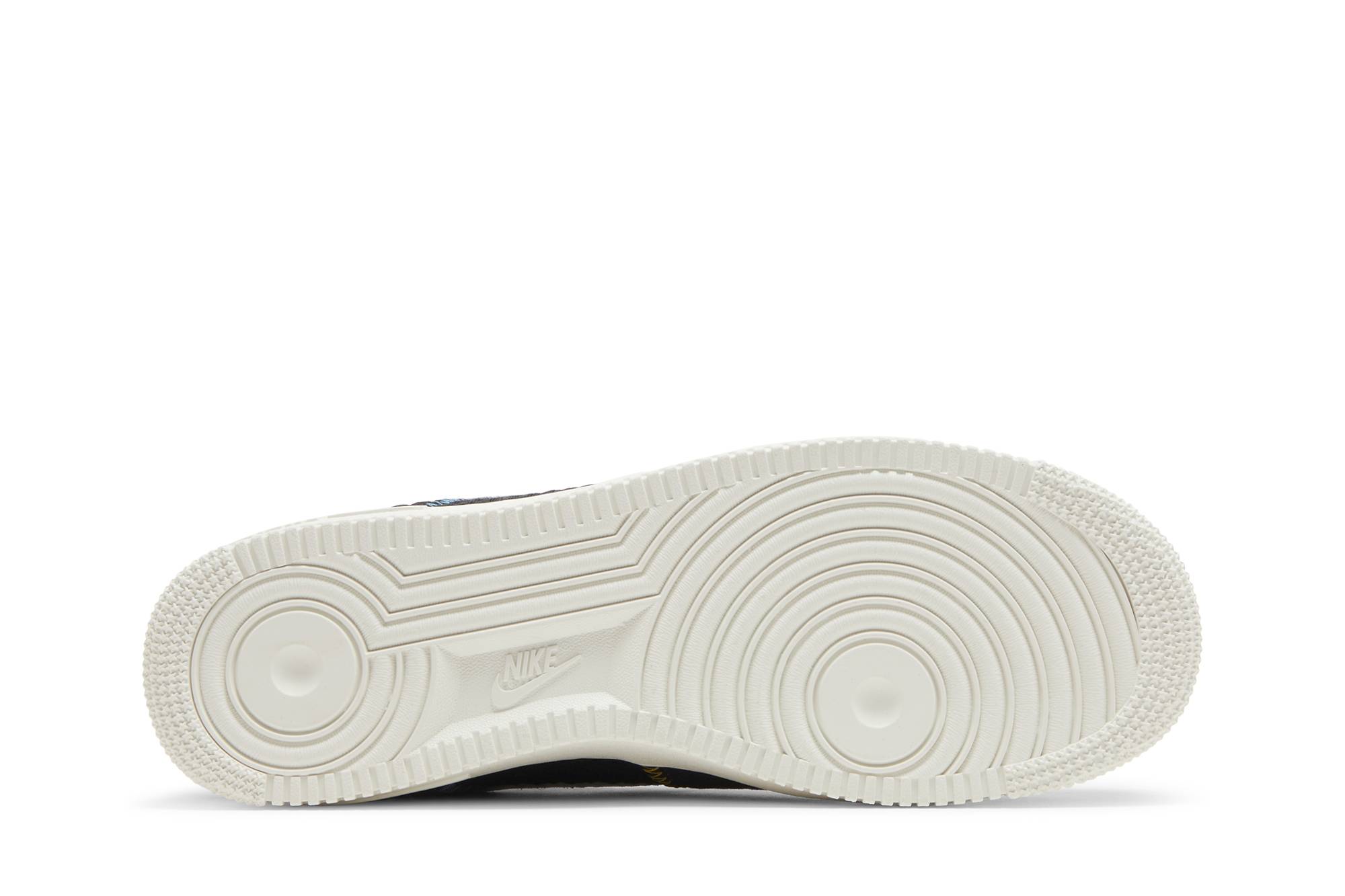 Shop Nike Air Force 1 '07 LV8 'Pelbagai Bahan' DZ4855-001