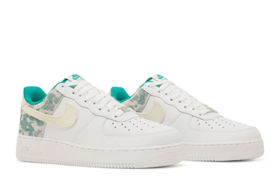 Nike Air Force 1 '07 LV8 'Neptune Green Camo' DX3365-100