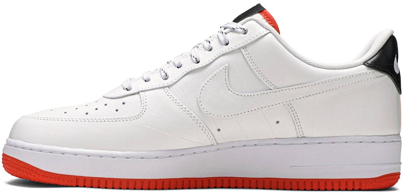 Nike Air Force 1 '07 LV8 'NY vs. NY' Sepatu Sneakers CJ5848-100 Lookbook Nike Air Force 1 '07 LV8 'NY vs. NY' Sepatu Sneakers CJ5848-100