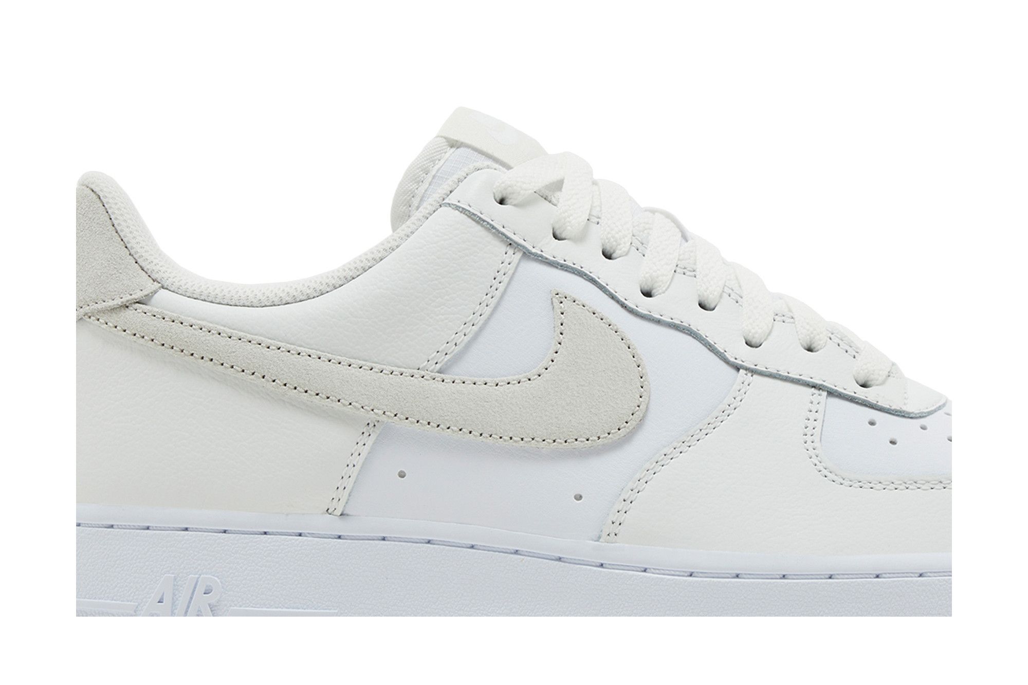 Lookbook Nike Air Force 1 ''07 LV8 ''Summit White Phantom'' Sneaker Wit Phantom FN5832-100