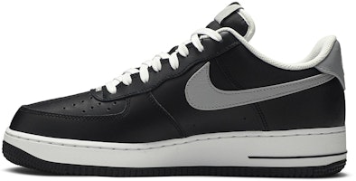 耐吉 Air Force 1 Low '07 LV8 4 低帮運動鞋 男女同款 黑白 Lookbook 耐吉 Air Force 1 Low '07 LV8 4 低帮運動鞋 男女同款 黑白