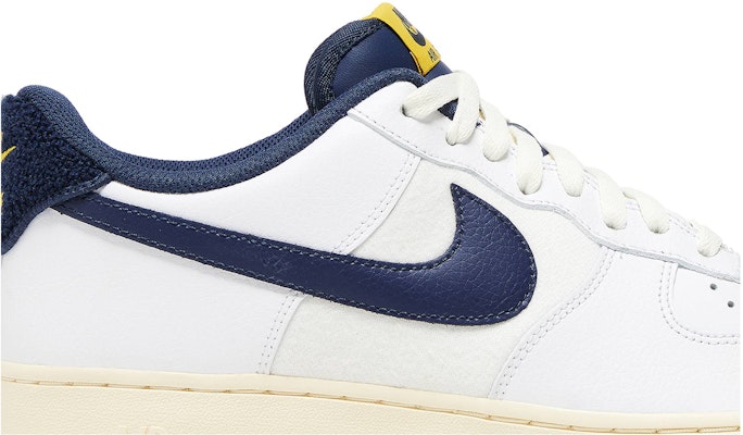 Nike sportswear air sales force 1 jacket