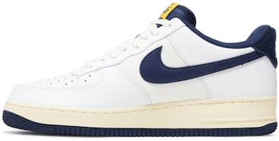 Nike Air Force 1 '07 LV8 'Varsity Jacket - Michigan' Sepatu Olahraga DO5220-141 Lookbook Nike Air Force 1 '07 LV8 'Varsity Jacket - Michigan' Sepatu Olahraga DO5220-141