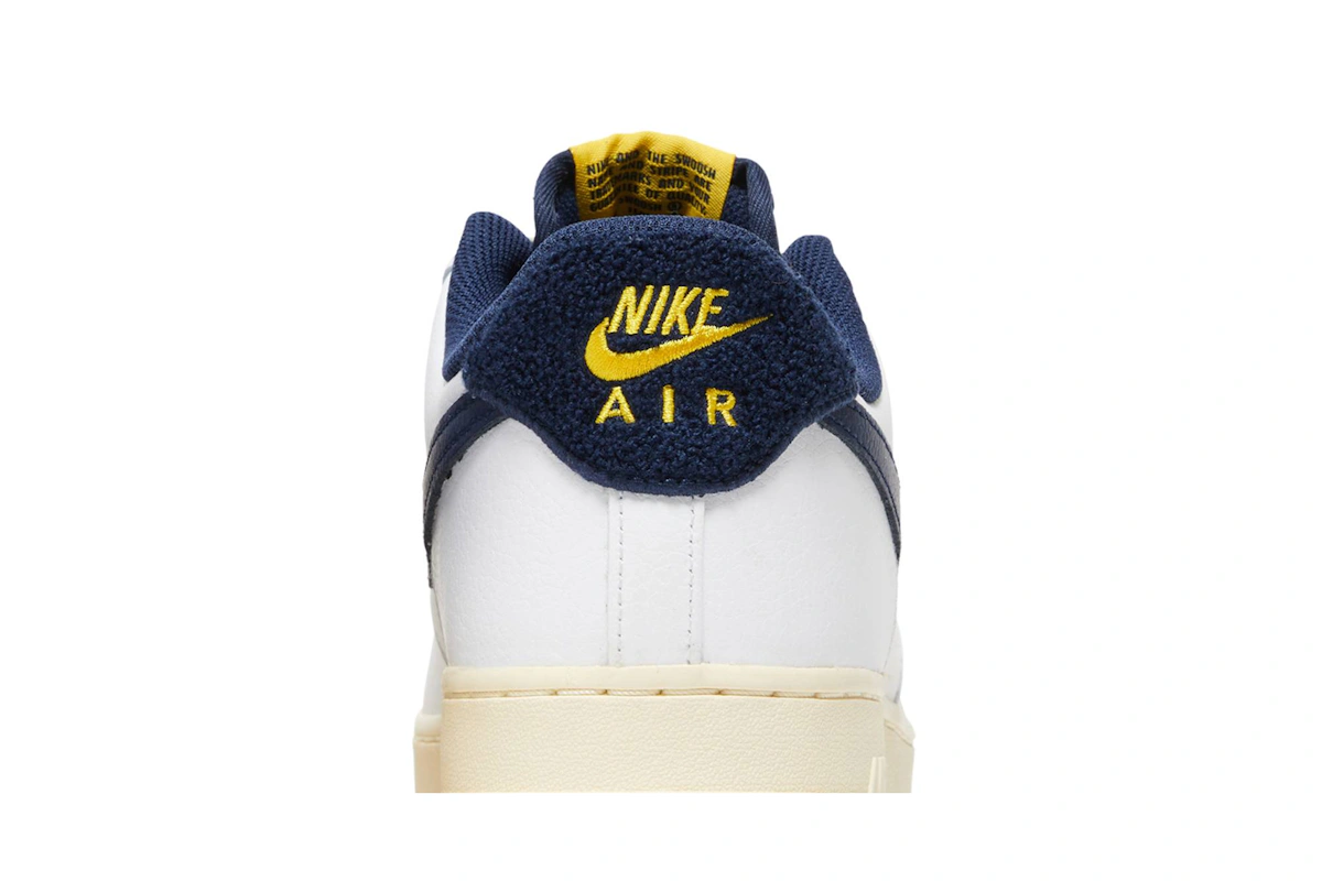 Nike Air Force 1 '07 LV8 'Varsity Jacket - Michigan' DO5220-141