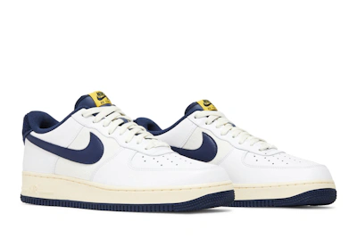 Nike Air Force 1 '07 LV8 'Varsity Jacket - Michigan' DO5220-141
