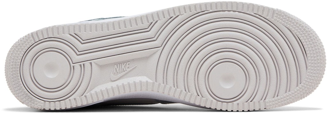 Nike Air Force 1 '07 LV8 'Wolf Grey Patent' HV9405-001 Shop Nike Air Force 1 '07 LV8 'Wolf Grey Patent' HV9405-001