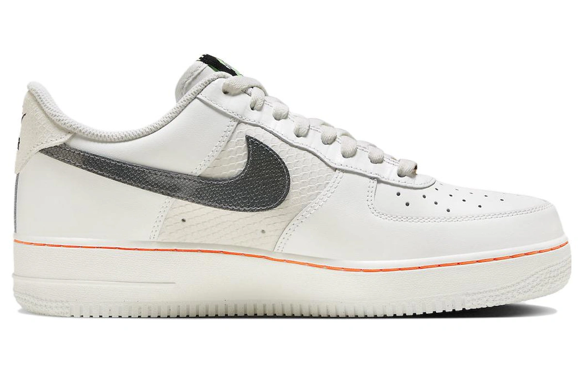 Nike Air Force 1 '07 LV8 'X's and O's' FN8892-191