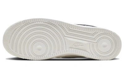 Nike Air Force 1 '07 LV8 'X's and O's' FN8892-191