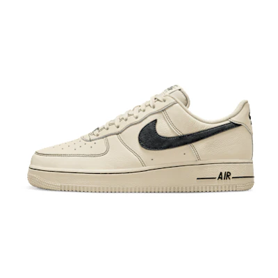 Nike Air Force 1 '07 LV8