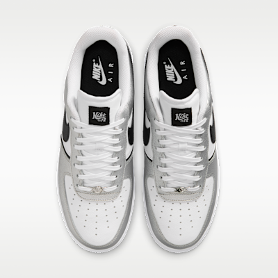 Shop Nike Air Force 1 ‘07 LV8 金屬銀/白/椰奶色/黑配色 IM5752-001