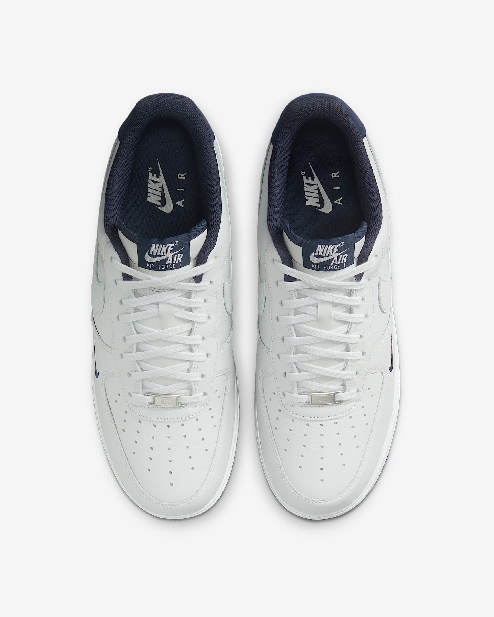 Shop ナイキ エア フォース 1 '07 LV8 スニーカー HM9483-001