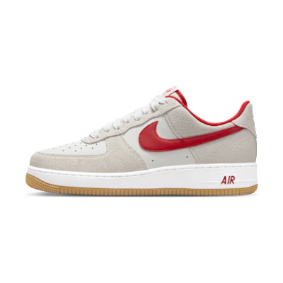 Nike Air Force 1 '07 LV8 Summit White/White/Gum Yellow/Varsity Red