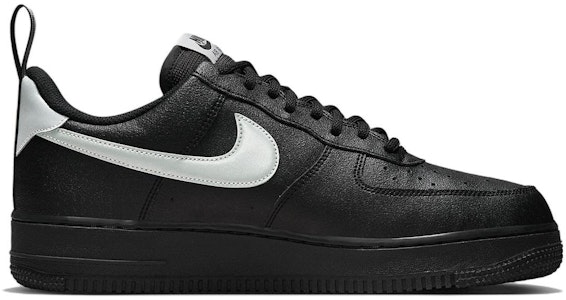 耐吉 Air Force 1 '07 LV8 UT '黑色金屬銀' DX8967-001 Order 耐吉 Air Force 1 '07 LV8 UT '黑色金屬銀' DX8967-001