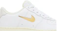 Lookbook Nike Air Force 1 ’07 LX 'Pale Vanilla' Lelaki/Wanita DC8894-100