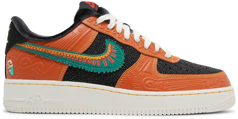 Nike Air Force 1 '07 LX 'SiEMPRE Familia' Sepatu Sneakers DO2157-816 Buy Nike Air Force 1 '07 LX 'SiEMPRE Familia' Sepatu Sneakers DO2157-816