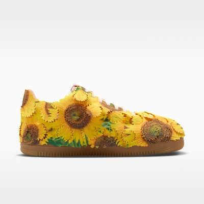Nike Air Force 1 ''07 LX 芝麻/麻料/自然白/白色 IW1256-299 Lookbook Nike Air Force 1 ''07 LX 芝麻/麻料/自然白/白色 IW1256-299
