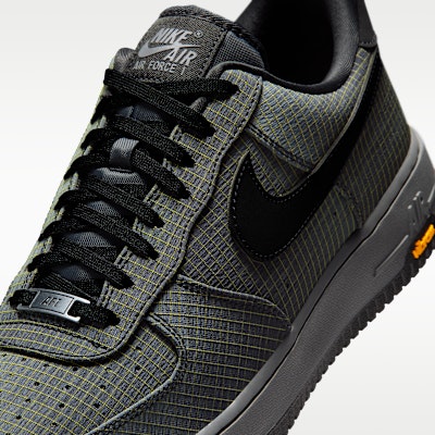 耐克空军1代 ''07 LX Vibram 铅笔尖/黑色/速黄/黑色 IH1943-001 Sizing 耐克空军1代 ''07 LX Vibram 铅笔尖/黑色/速黄/黑色 IH1943-001