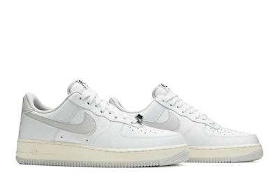 Nike Air Force 1 '07 Premium '1-800 Toll Free' CJ1631-100