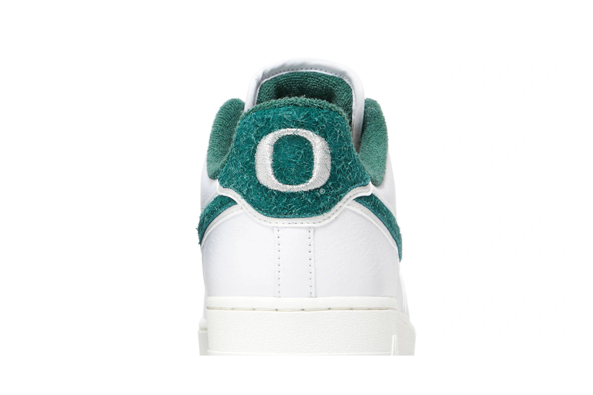 Nike Air Force 1 '07 Premium PE 'University of Oregon' HF0012-100