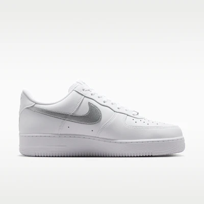 Nike Air Force 1 ''07 Putih/Perak Metalik FJ4146-134 Lookbook Nike Air Force 1 ''07 Putih/Perak Metalik FJ4146-134