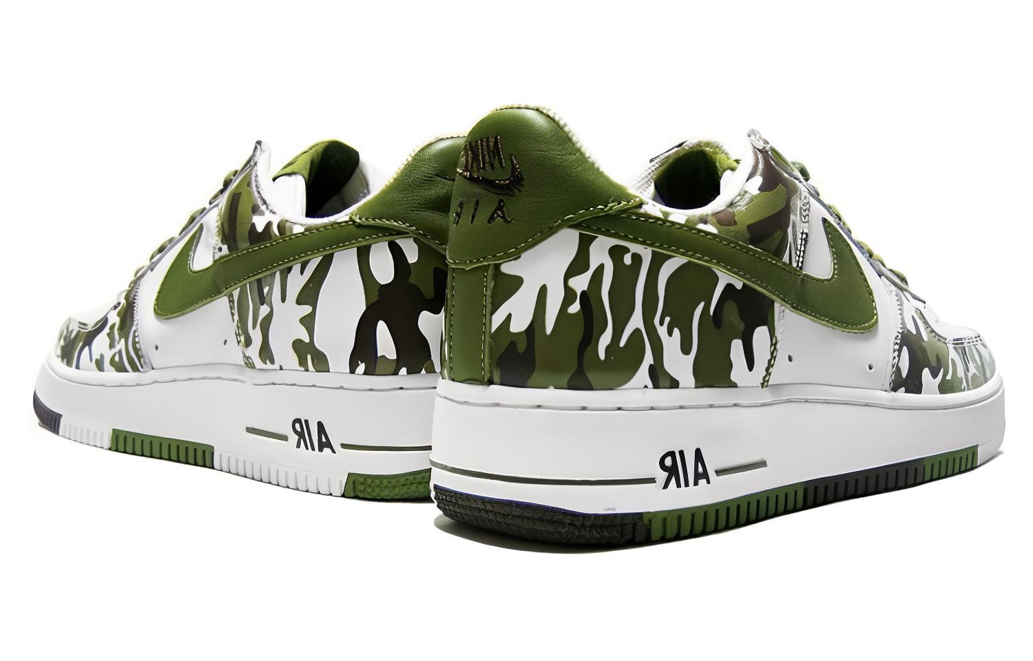 Shop Nike Air Force 1 Low 迷彩棕櫚 低筒 板鞋 男款 白綠