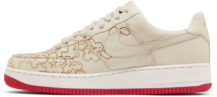 Nike Air Force 1 低筒 上野櫻花 男鞋 灰白紅 2005 Lookbook Nike Air Force 1 低筒 上野櫻花 男鞋 灰白紅 2005