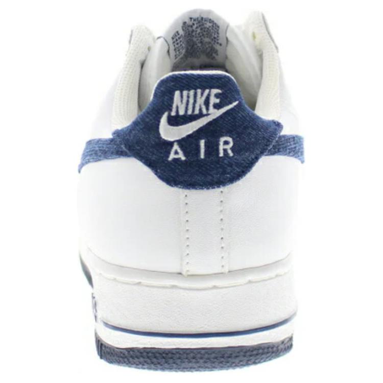 Shop 나이키 에어 포스 1 '화이트' 624040-143