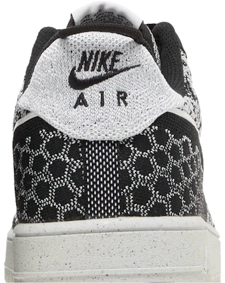 Nike Air Force 1 Crater Flyknit Next Nature 'Hitam Putih' DM0590-001 Sizing Nike Air Force 1 Crater Flyknit Next Nature 'Hitam Putih' DM0590-001