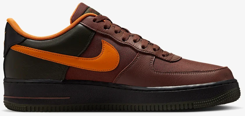 NIKE Air Force 1 GTX Kasut Kasual CK2630201 Lookbook NIKE Air Force 1 GTX Kasut Kasual CK2630201