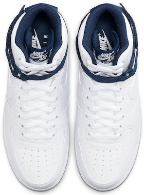 耐克空军一号高帮'07 2'白色御苑紫 CJ1381-100 Lookbook 耐克空军一号高帮'07 2'白色御苑紫 CJ1381-100