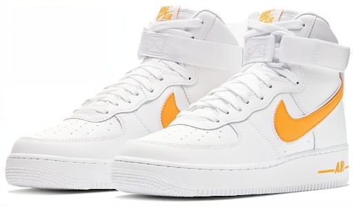 나이키 에어포스 1 하이 '07 '화이트 유니버시티 골드' AT4141-101 Lookbook 나이키 에어포스 1 하이 '07 '화이트 유니버시티 골드' AT4141-101