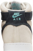 Nike Air Force 1 Tinggi '07 LX 'Coklat Cerah Orewood Off Noir' DH7566-100 Sizing Nike Air Force 1 Tinggi '07 LX 'Coklat Cerah Orewood Off Noir' DH7566-100