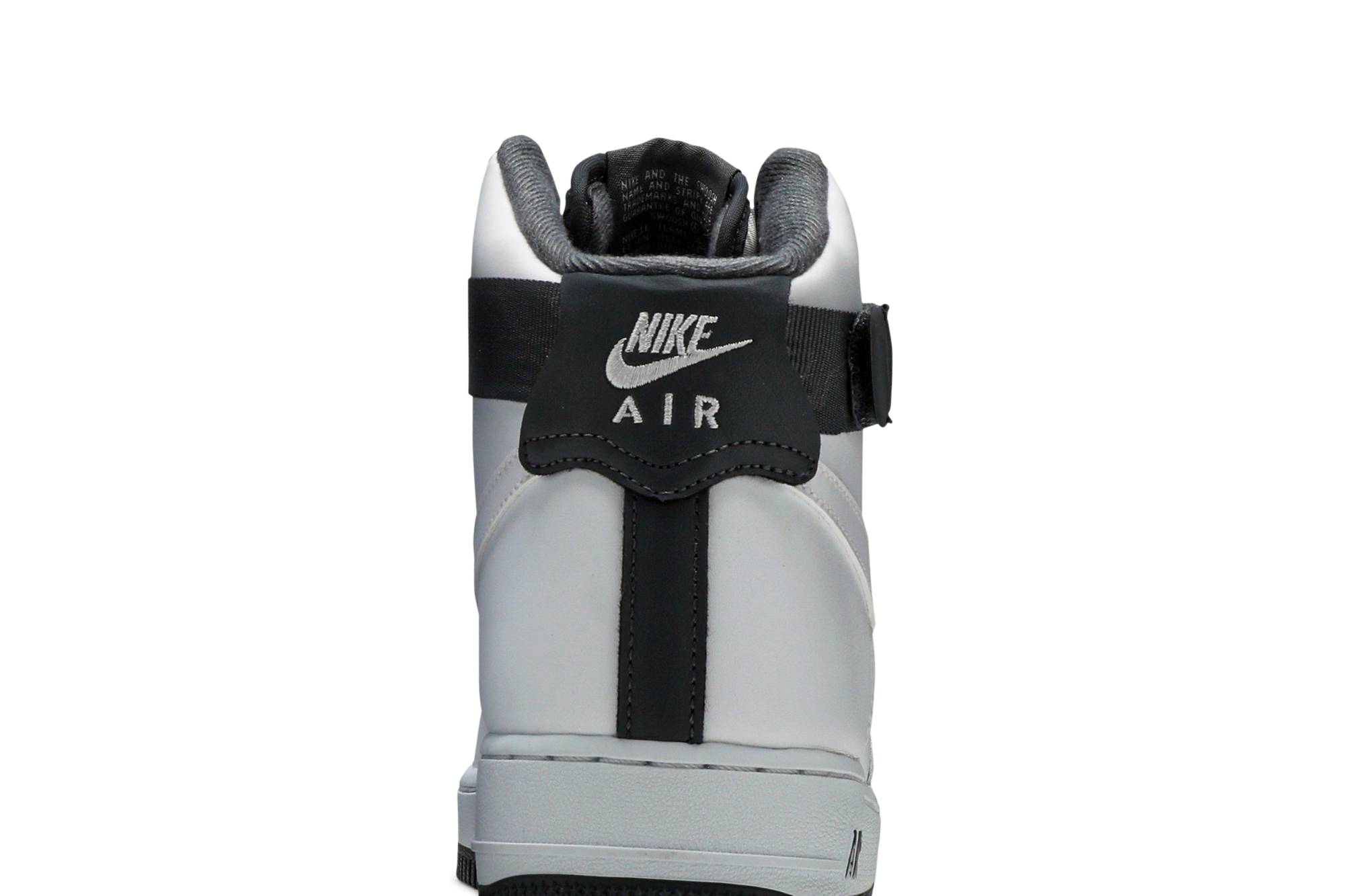 Sizing Nike Air Force 1 High 'Carbón' CD0910-100