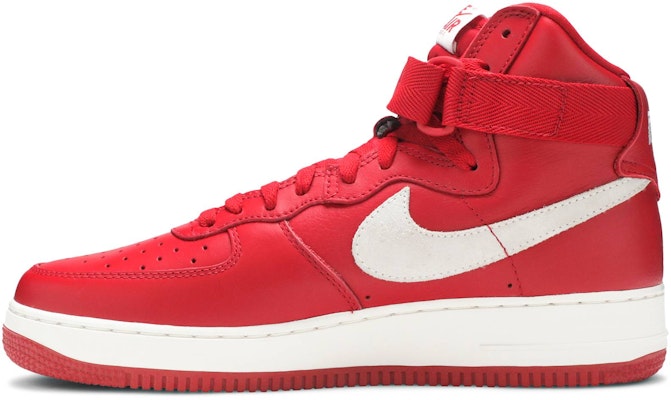 나이키 에어 포스 1 하이 '나이키' 743546-600 Lookbook 나이키 에어 포스 1 하이 '나이키' 743546-600