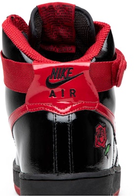 Nike Air Force 1 High 減震耐磨 高筒 板鞋 男款 黑紅 Sizing Nike Air Force 1 High 減震耐磨 高筒 板鞋 男款 黑紅