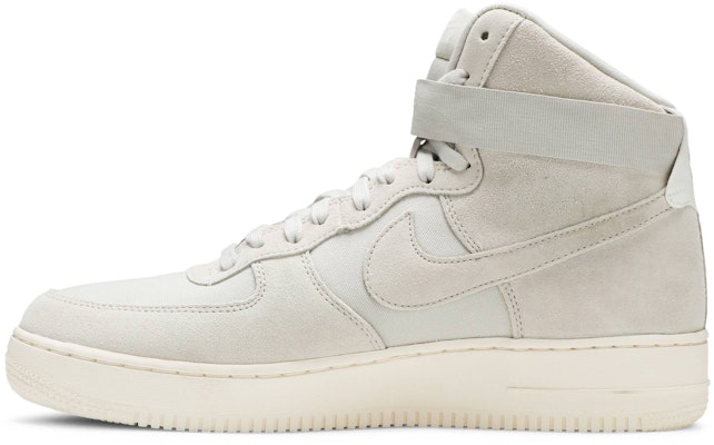 ナイキ エアフォース1 ハイ "タン" AQ8649-001 Lookbook ナイキ エアフォース1 ハイ "タン" AQ8649-001