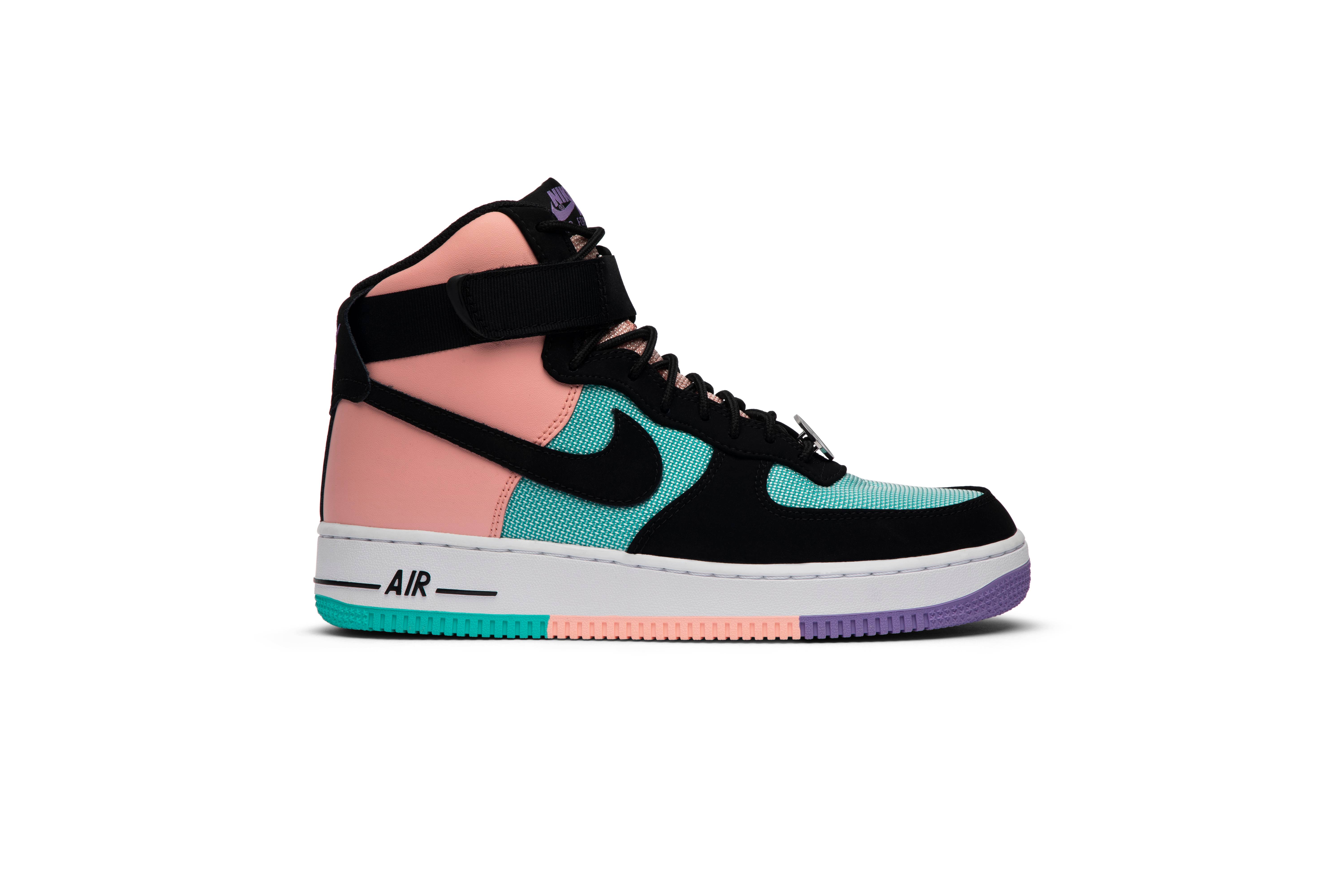 Buy 耐克空军一号高帮款 快乐耐克日特别版 CI2306-300