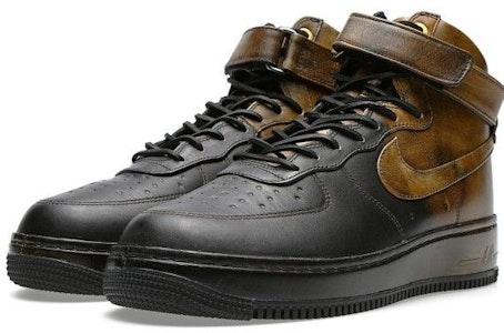 ナイキ エアフォース1 ハイ ピガール 黒金 677129-090 Order ナイキ エアフォース1 ハイ ピガール 黒金 677129-090