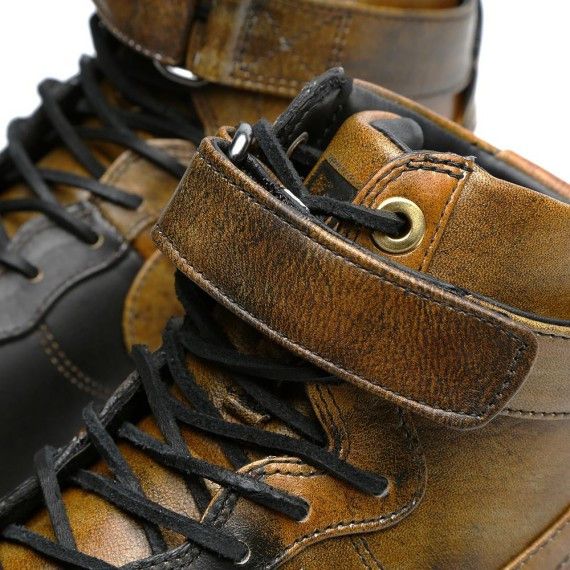 Purchase ナイキ エアフォース1 ハイ ピガール 黒金 677129-090