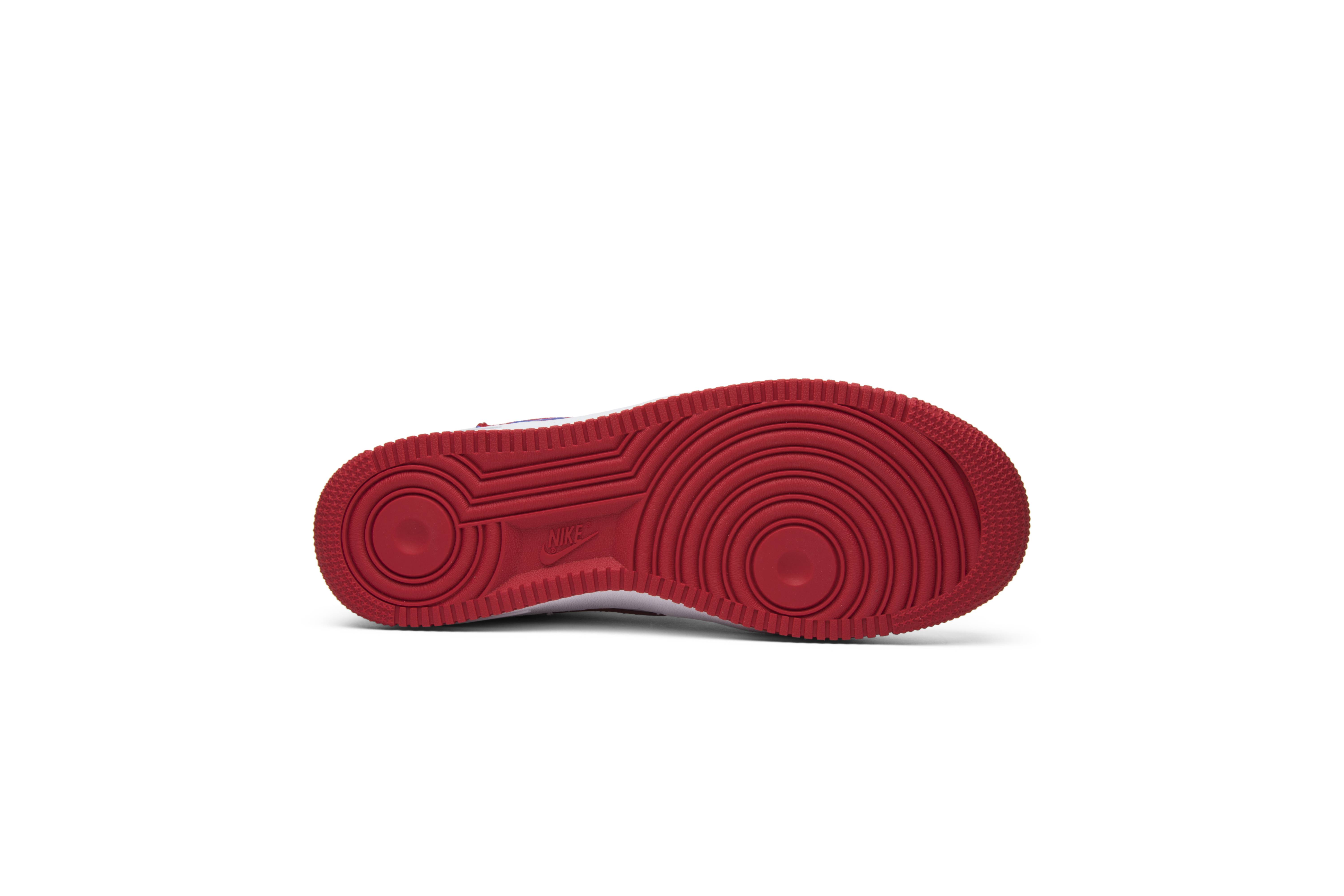 Shop Nike Air Force 1 High Riccardo Tisci Minotauros Blancos AQ3366-100