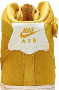 Nike Air Force 1 High Suede 'Kuning Ochre' AQ8649-700 Sizing Nike Air Force 1 High Suede 'Kuning Ochre' AQ8649-700
